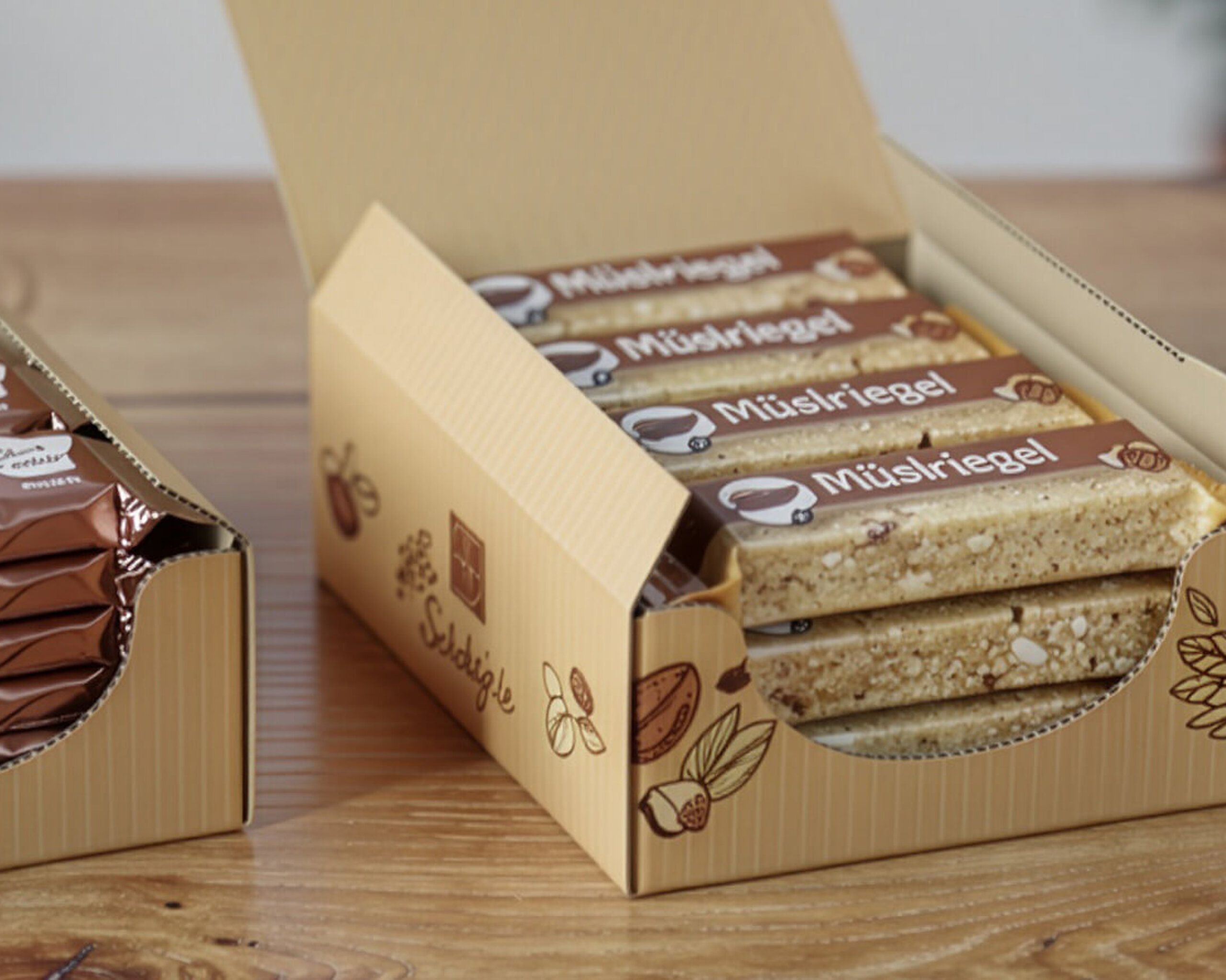 Packaging machines for confectionery, chocolate & snacks