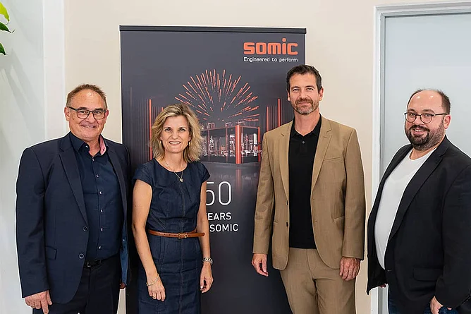 Bundestag Member Daniela Ludwig Visits SOMIC Amerang